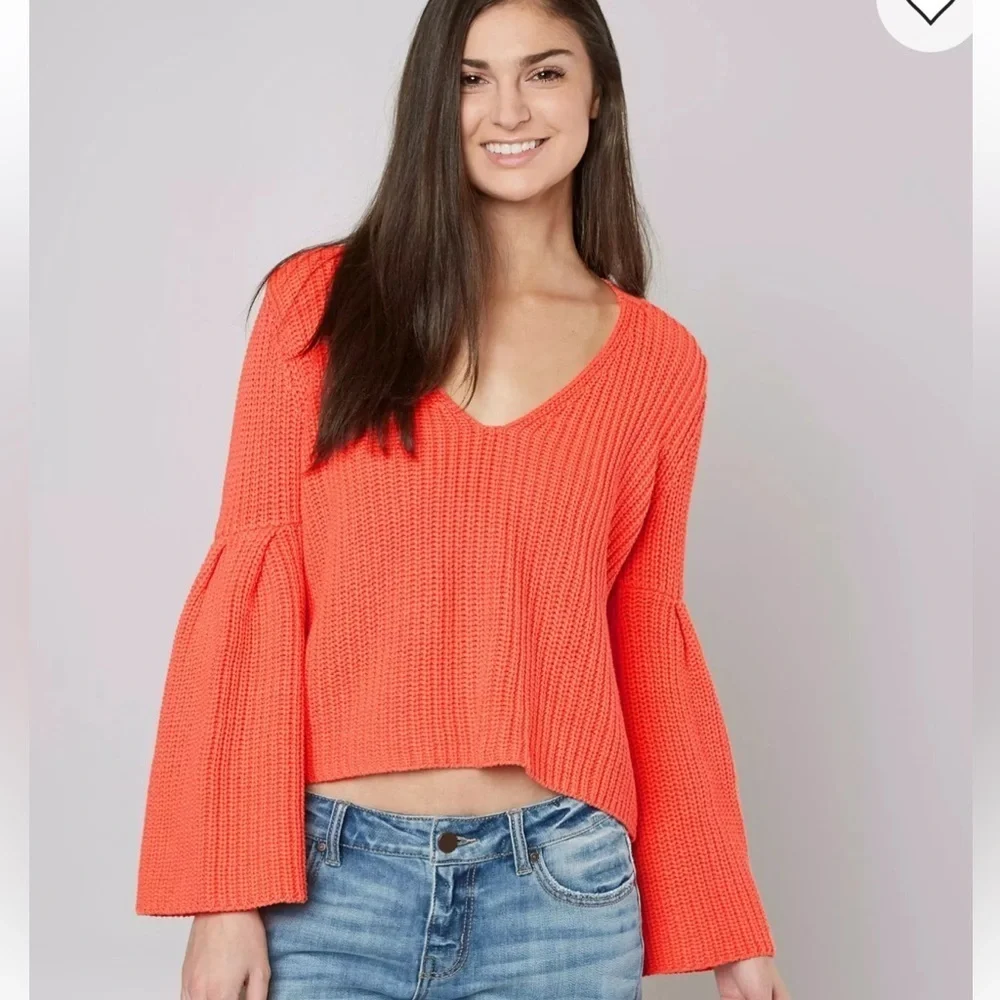 Free People Sweater Size Small Coral Pink Orange Damsel Bell Sleeve Cropped Sz S
